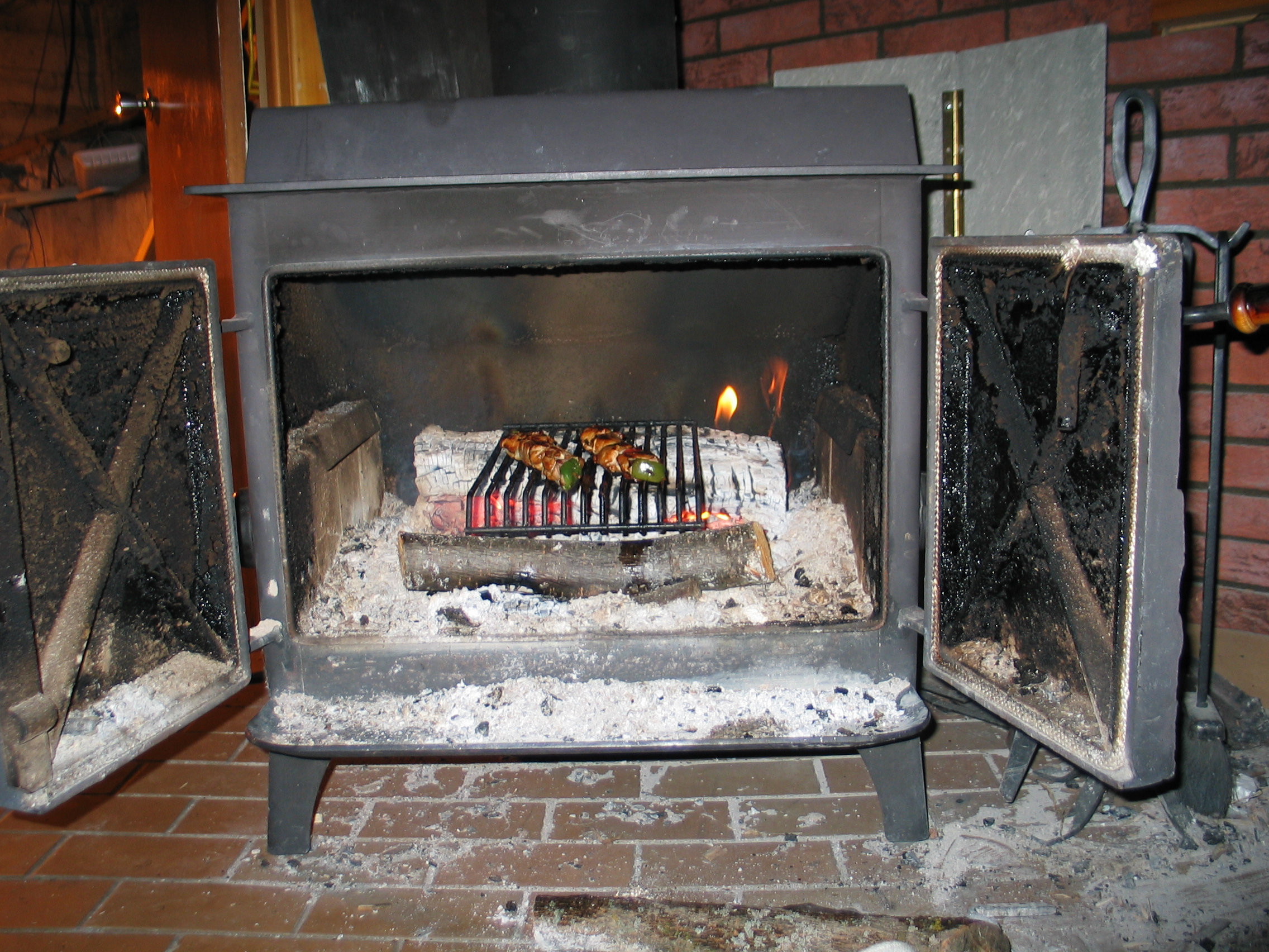 20041221-195304-Outdoor-2004